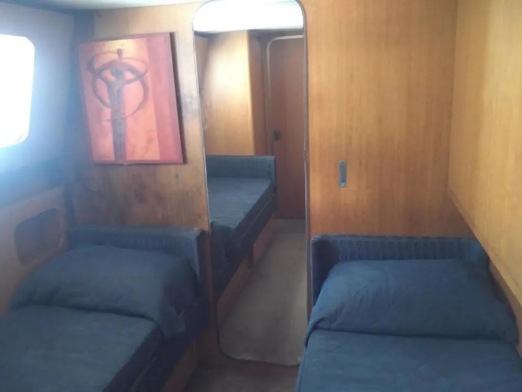 Hotel en barco Yacht Diva Hotel Venecia Italia